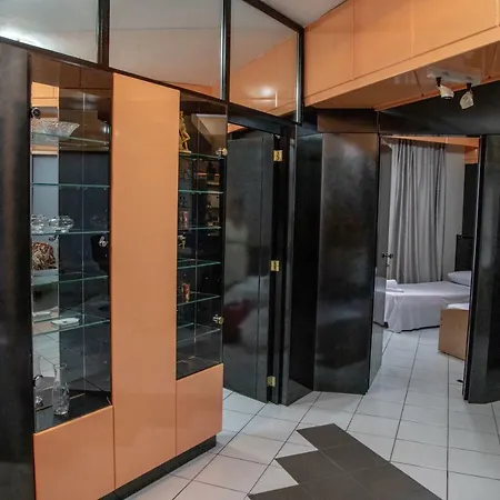 Christine's Downtown * Kawala